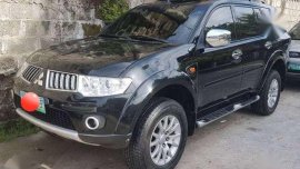 2010 Mitsubishi Montero GLS