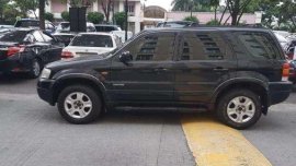 Fuel Efficient 2005 Ford Escape AT For Sale