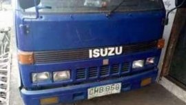 isuzu single tire elf