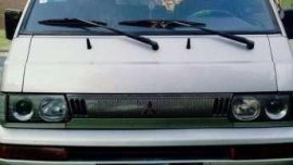 Mitsubishi L300 van 1997