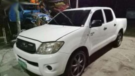 Fully Loaded Toyota Hilux 2008 2.5 TD MT For Sale