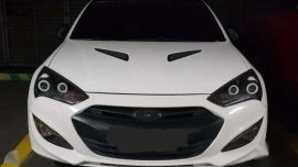 Hyundai Genesis Coupe 3.8 2013 AT White For Sale 