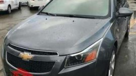 Chevrolet Cruze 2011 AT Gray Sedan For Sale 
