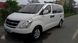 Smooth Engine 2011 Hyundai Grand Starex MT For Sale
