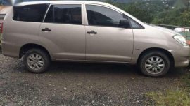 Well Maintained Toyota Innova Vvti E 2009 For Sale