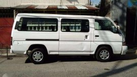 Nissan Urvan 2.7 2010 good for sale 