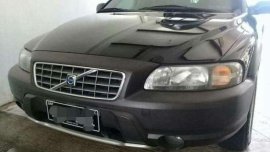 For sale black Volvo Xc70 2002 model 