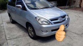 Toyota Innova automatic 2008 for sale 