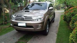 2011 Toyota Fortuner V 4x4 (AT) for sale 