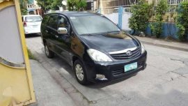 Toyota Innova G 2010 good as new for sale 