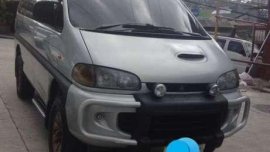 Mitsubishi Spacegear 1995 AT 4WD Silver For Sale 