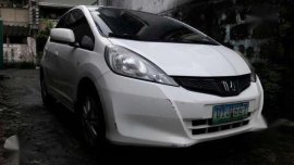 2012 Honda Jazz i-Vtec MT White For Sale 