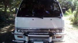 Very Good Condition 2004 Nissan Urvan Escapade MT For Sale