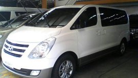 Hyundai Grand Starex 2016 White for sale