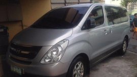 Hyundai Grand Starex 2009 GOLD A/T for sale