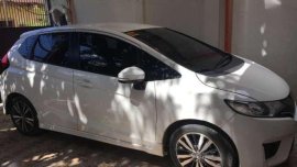 Honda Jazz 2016 AT White HB For Sale 