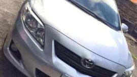 Toyota Corolla Altis 1.6 V AT Silver For Sale 
