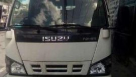 For sale Isuzu NHR 2009 model 