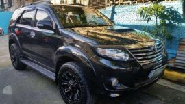 2013 Toyota Fortuner G AT Black SUV For Sale 