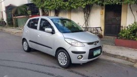 2010 Hyundai i10 AT Silver Hatchback For Sale 