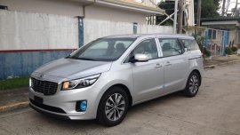 Kia Carnival 2017 P2,095,000 for sale