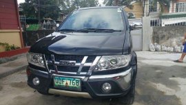 Well-kept Isuzu Crosswind 2012 for sale