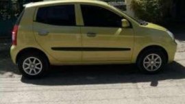 Kia Picanto 2005 model yellow color for sale 
