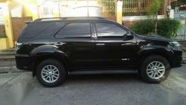 2014 Toyota Fortuner V diesel automatic for sale 