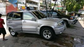Suzuki Vitara 2000 AT Silver SUV For Sale 