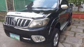 Toyota Hilux 2006 2.5 4x2 MT Black For Sale 