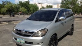 2005 Toyota Innova for sale 