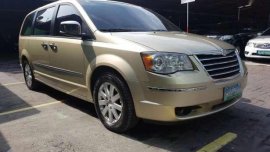 2011s Chrysler Town And Country stow n go batmancars for sale