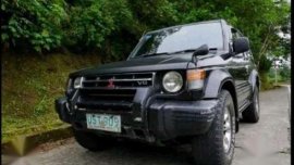 Mitsubishi Pajero 3-doors 4x4 AT Black For Sale 