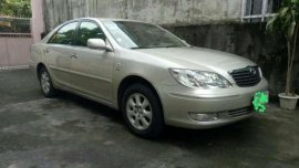 Toyota camry 2.0g for sale