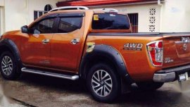 Nissan Navara NP300 VL 2.5 4x4 MT Orange For Sale 