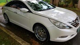 Hyundai Sonata Gls 2010 AT White For Sale 