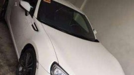 Subaru BRZ 2.0 AT 2015 White Coupe For Sale 