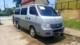 Nissan Urvan Estate 2004 3.0 Di MT Silver For Sale 