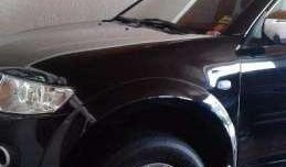 For sale good condition Mitsubishi Montero 4x4 2010 