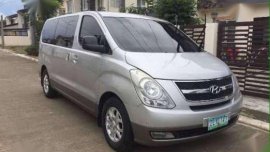 Rush sale! Hyundai Grand Starex 2008 vgt  