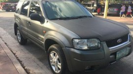 Ford Escape 2004 xls for sale 