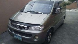 Hyundai Starex 2000 MT Beige Van For Sale 