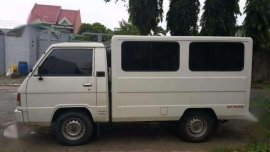 Like New Mitsubishi L300 Deluxe FB Body 2013 For Sale