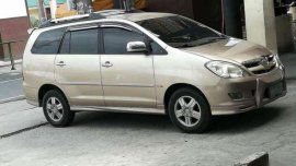 Toyota Innova G Matic Diesel 2005 Beige For Sale 