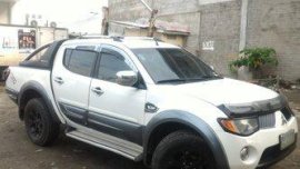 Mitsubishi Strada 2007 for sale 