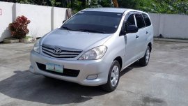 2011 Toyota Innova J for sale