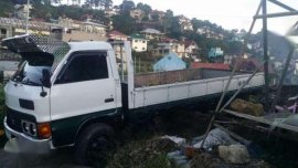 Isuzu Elf 4BD1 Engine 14ft MT White For Sale 