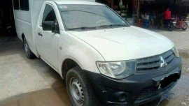 Mitsubishi L200 2012 for sale 