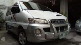 Hyundai Starex 2002 MT White Van For Sale 