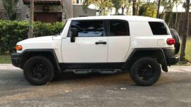 2014 FJ Cruiser Toyota WHITE FOR SALE